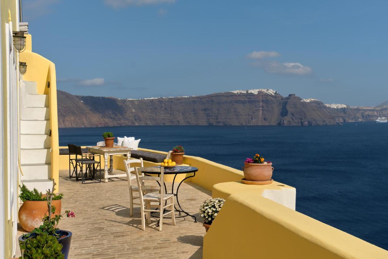 Ilivatos - Elegant Villa On The Caldera'S Edge Oía Eksteriør billede