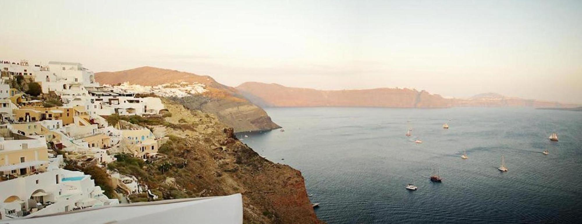 Ilivatos - Elegant Villa On The Caldera'S Edge Oía Eksteriør billede
