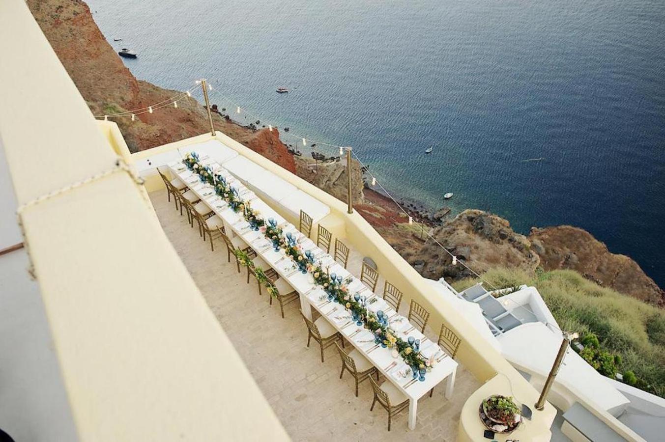 Ilivatos - Elegant Villa On The Caldera'S Edge Oía Eksteriør billede